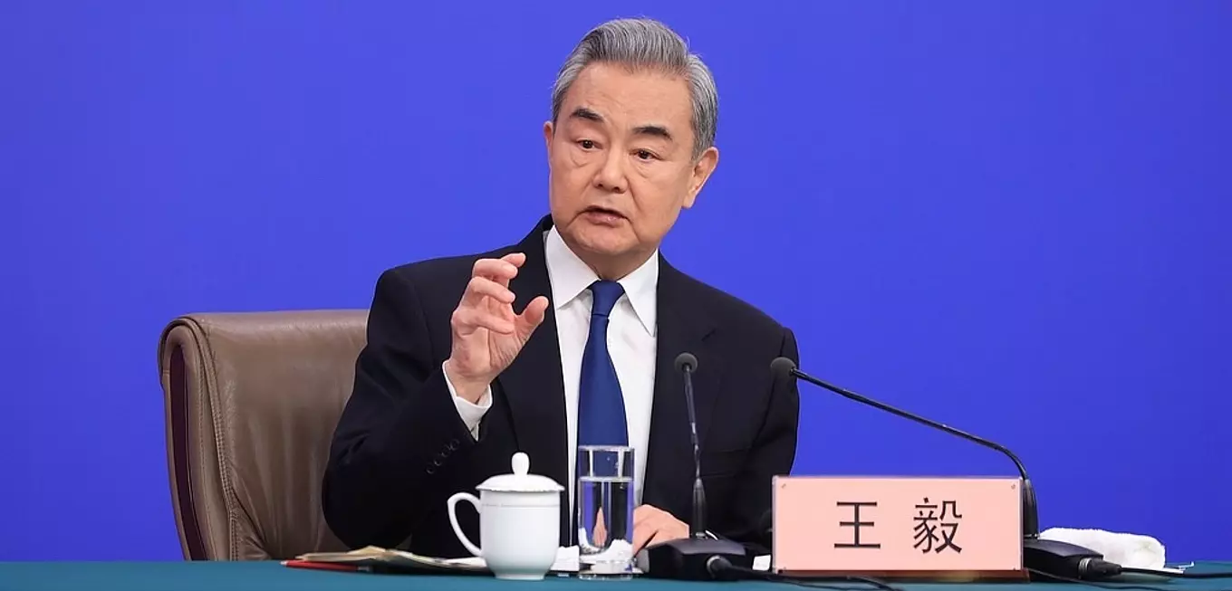 Opinions /Diplomatie de grand pays sous les tensions du conflit américano-iranien : le MAE chinois déclare que « la force n’est pas synonyme de raison »