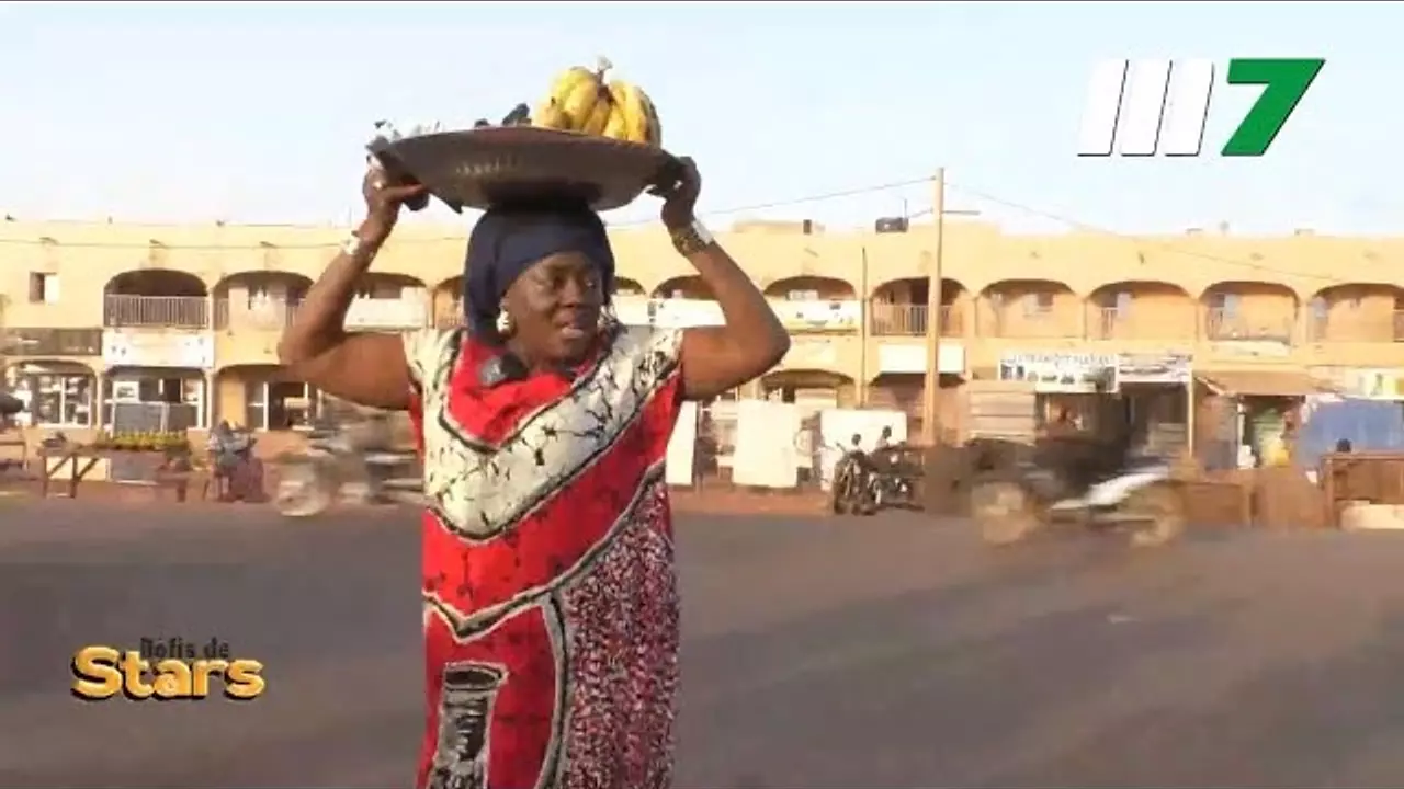 DÉFIS DE STARS AVEC L’ACTRICE MI KONE