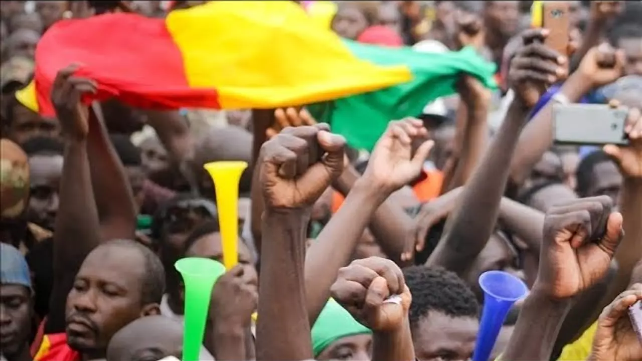 CANAL J ÉVOQUE LE RÔLE DE LA JEUNESSE