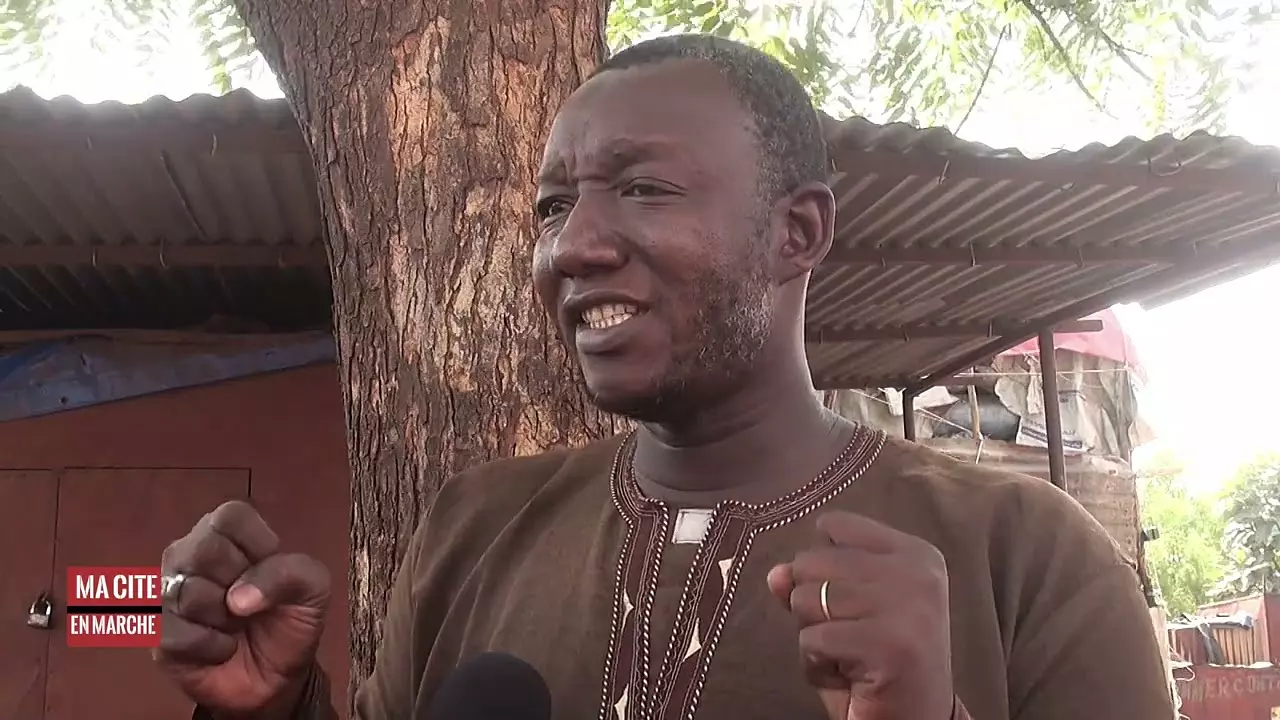 MA CITE EN MARCHE DANS LA COMMUNE V DU DISTRICT DE BAMAKO