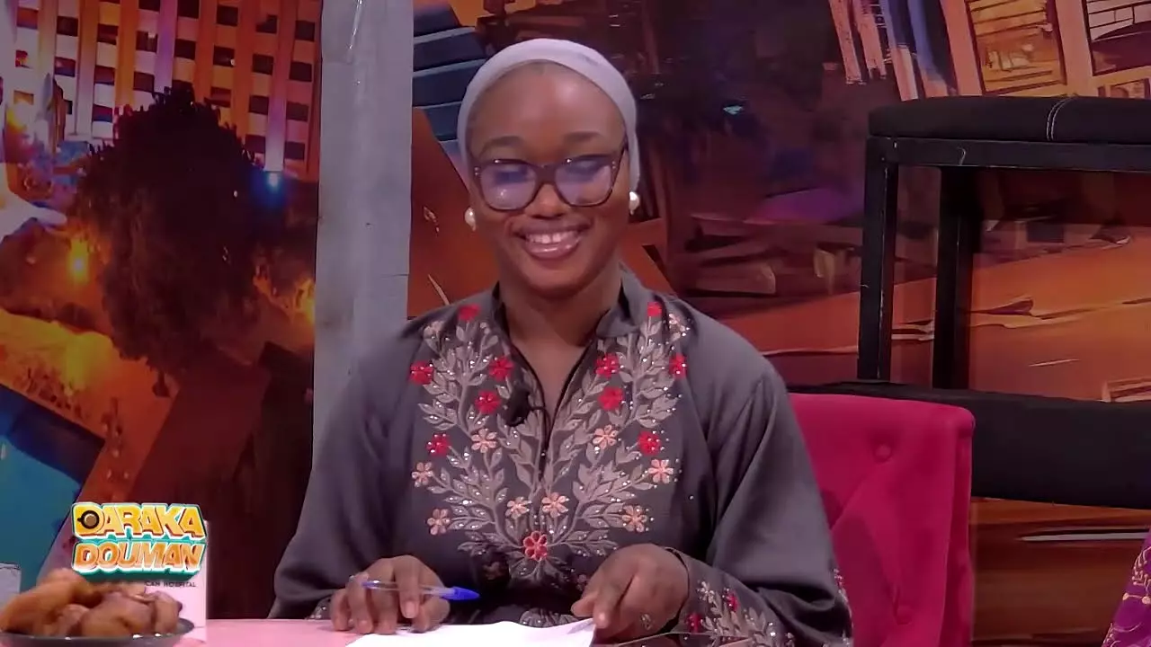 DARAKA DUMAN AVEC L’ARTISTE MERVEILLE