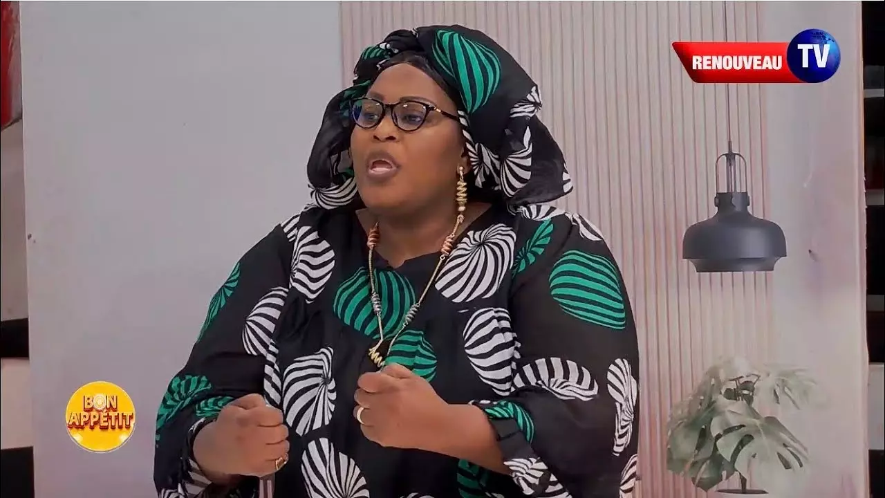 BON APPÉTIT AVEC DJIBY KA MAH POUR PARLER DE LA PRESSION SOCIALE