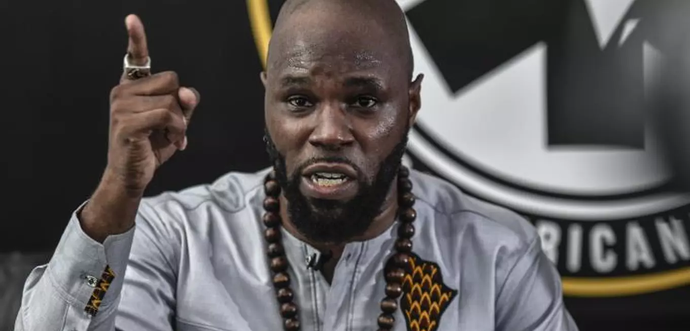 Bénin : Kemi Seba sort du silence après le mandat d’arrêt international