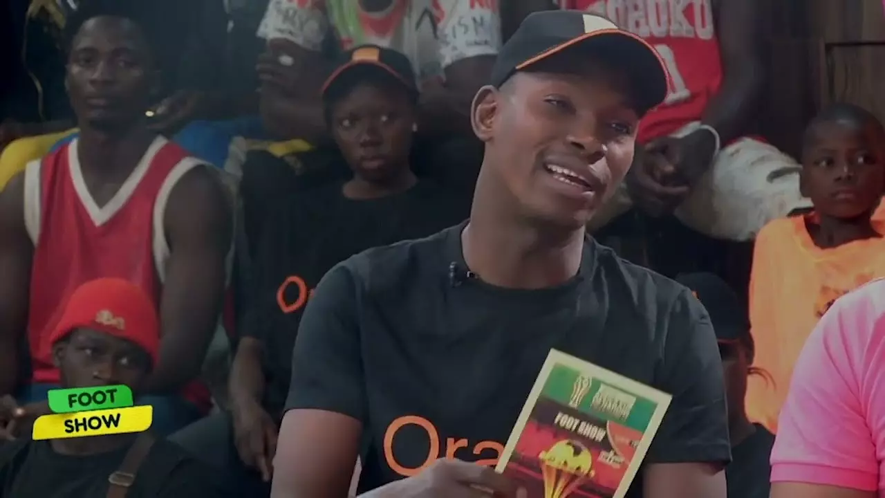 FOOT SHOW AVEC L'ARTISTE PAPSON ET LES EXPERTS DJIBRIL SIDIBE ET MOHAMED SOUMARE