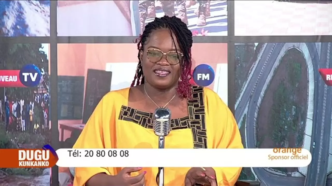 DUGU KUNAKO, ANTENNE LIBRE