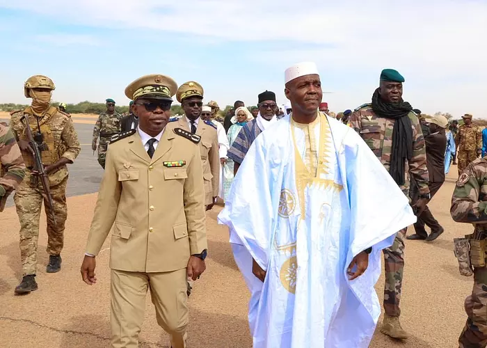 Biennale artistique et culturelle Tombouctou 2025 : Le gouverneur se réjouit du bon déroulement sans incident de l’événement